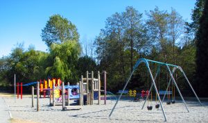 colwood-creek-playground-2