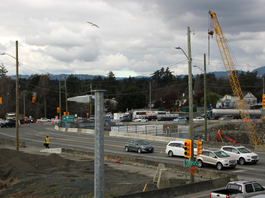 Highway 1, McKenzie Interchange, construction, April 2019