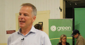 Another May and Merner combo night as Green campaign rolls forward Green Party, Elizabeth May, David Merner, Esquimalt-Saanich-Sooke