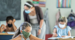 K-12 phased return in Jan 2022 due to Omicron masks, students, BC school