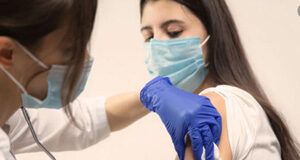 BC teens may now get COVID vaccination teenager, vaccination