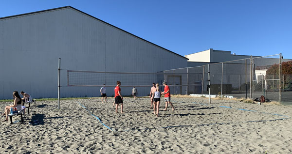 intramurals, uvic, volleyball
