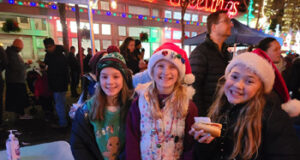 Huge community turnout for Colwood Lightup teens, colwood
