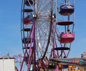 ferris wheel, luxton, spring fair
