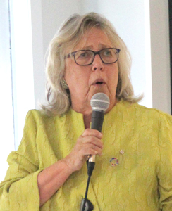 federal green party, leader, Elizabeth May