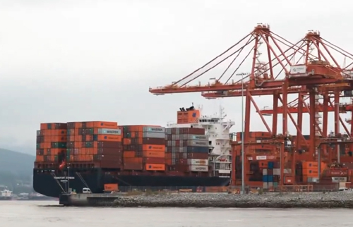cargo ship, port of vancouver