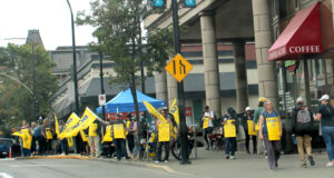 BCGEU major labour protest on Oct 1 in Vancouver BCGEU picket line