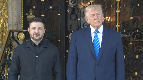Turmp&Zelenskky-OutsideMaralago-Dec2825-500px zelenskyy, trump