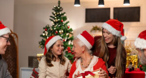 BC Seniors Advocate: reach out to a senior this holiday season senior, christmas, gifts, family
