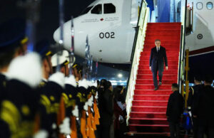 Carney arrives in China for official visit, balancing domestic economic challenges Carney, airplane, China