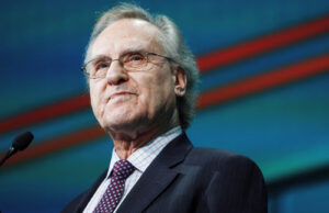 Former Ontario NDP Leader Stephen Lewis dies at 88 stephen lewis