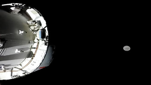 orion capsule, artemis II, moon